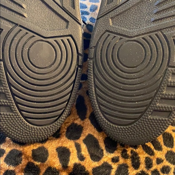 Nike Flight Sneakers - Picture 6 of 7